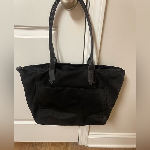 Good condition Michael Kors Kelsey Tote - Picture 3 of 6